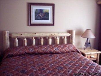 Pine Peaks Lodge & Suites Cross Lake 外观 照片